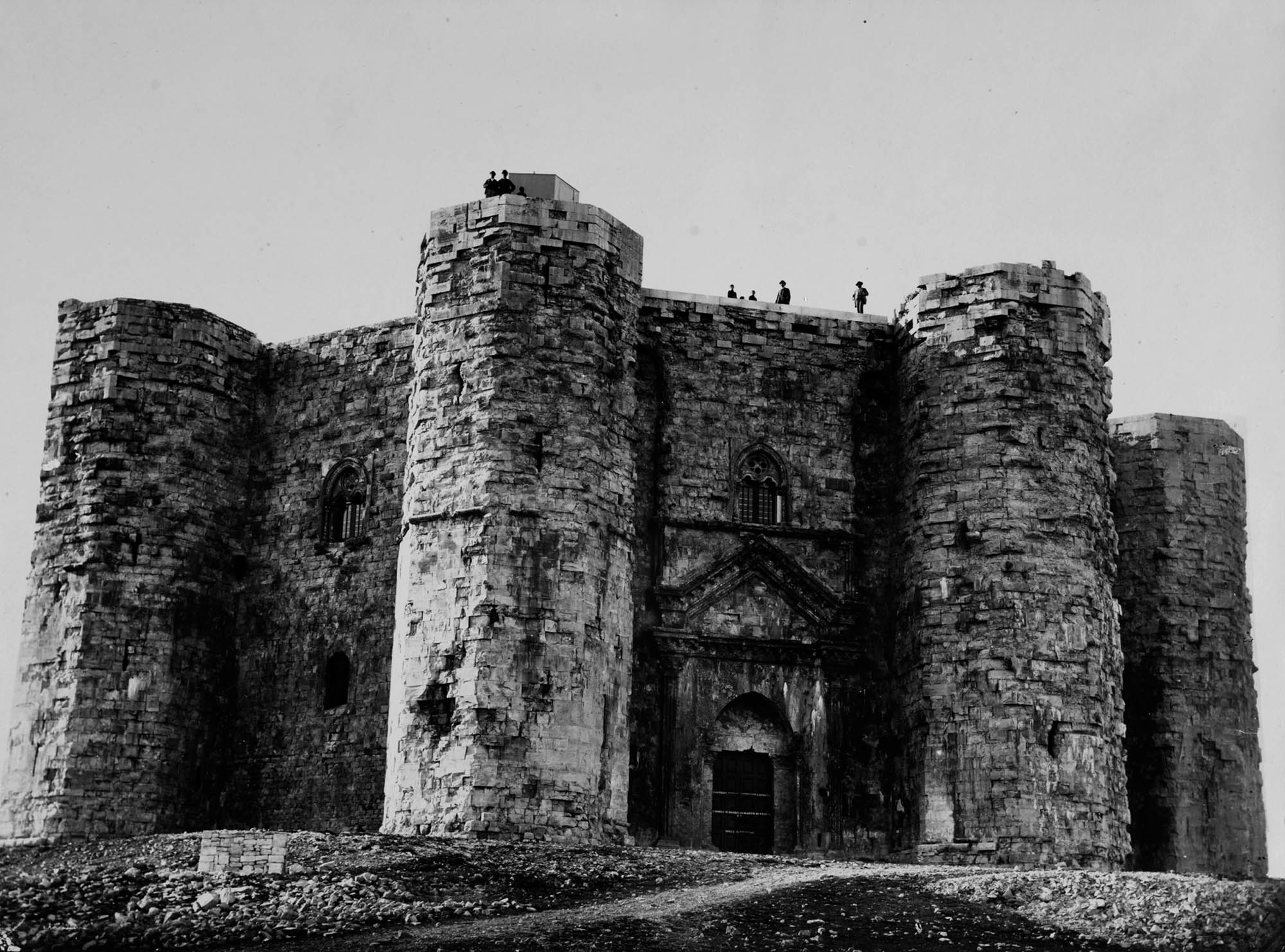 Angelo De Mattia, Castel del Monte, Andria (BT) © Archivio fotografico Pinacoteca Metropolitana "Corrado Giaquinto" di Bari